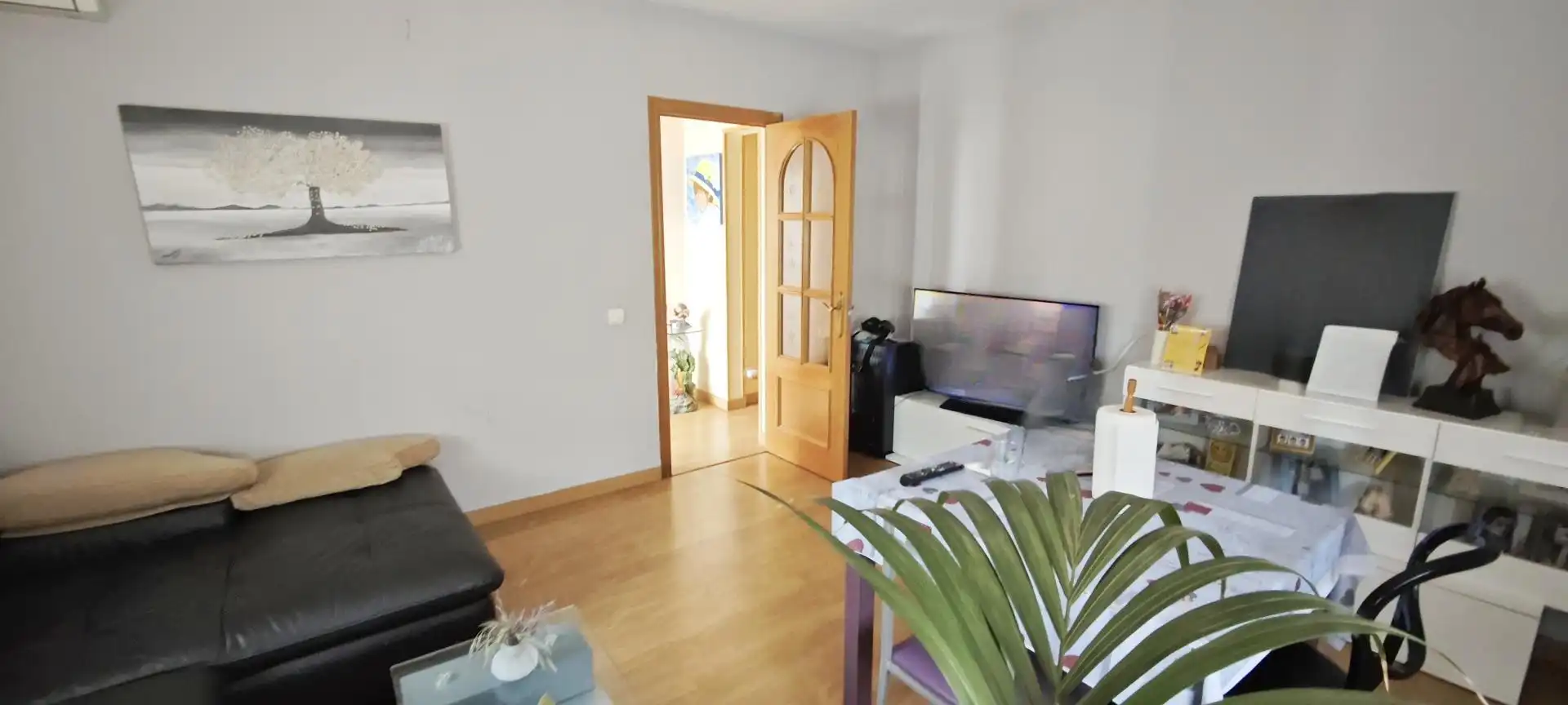Sala de estar de Dúplex en venta en La Bisbal del Penedès con Aire acondicionado, Calefacción y Terraza