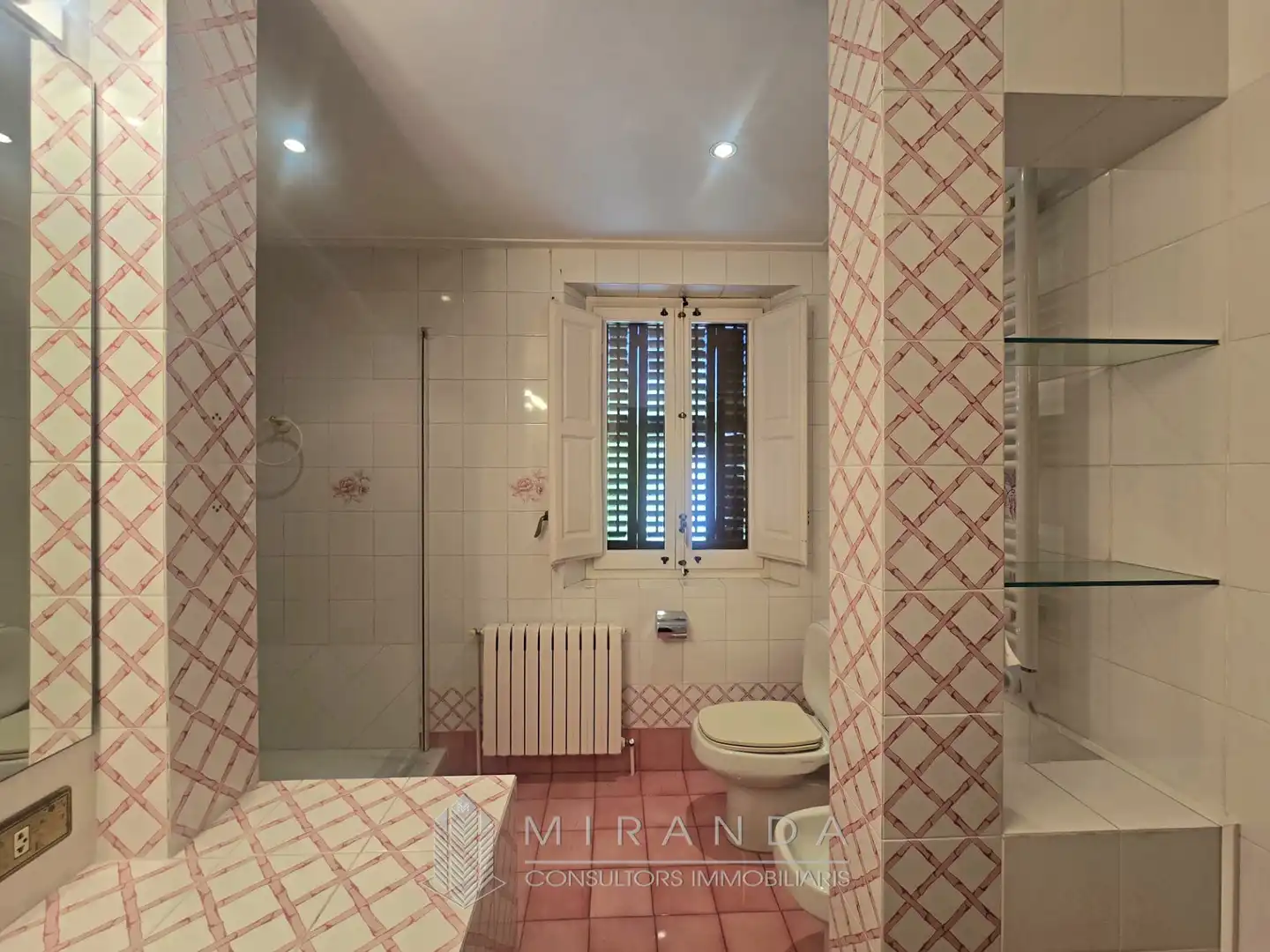 Baño de Casa o chalet en venta en Les Franqueses del Vallès con Calefacción, Jardín privado y Terraza