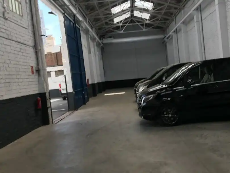 Parkplatz von Geschaftsraum zur Miete in Sant Martí