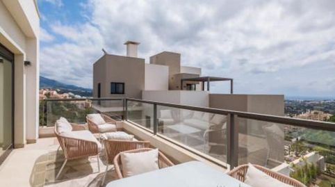 Foto 4 de Ático de alquiler en Los Naranjos, Marbella