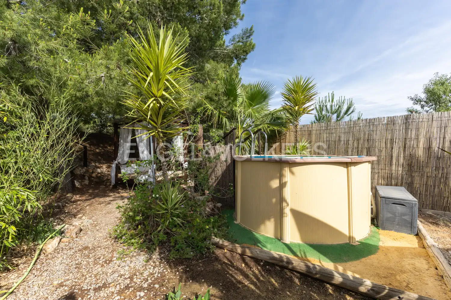 Jardín de Casa o chalet en venta en Pedralba con Aire acondicionado, Calefacción y Jardín privado
