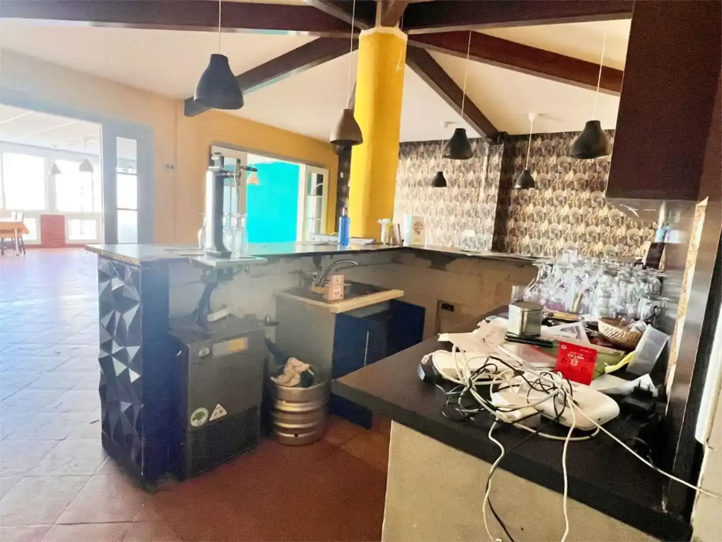 Cuina de Local en venda en Manilva amb Aire condicionat