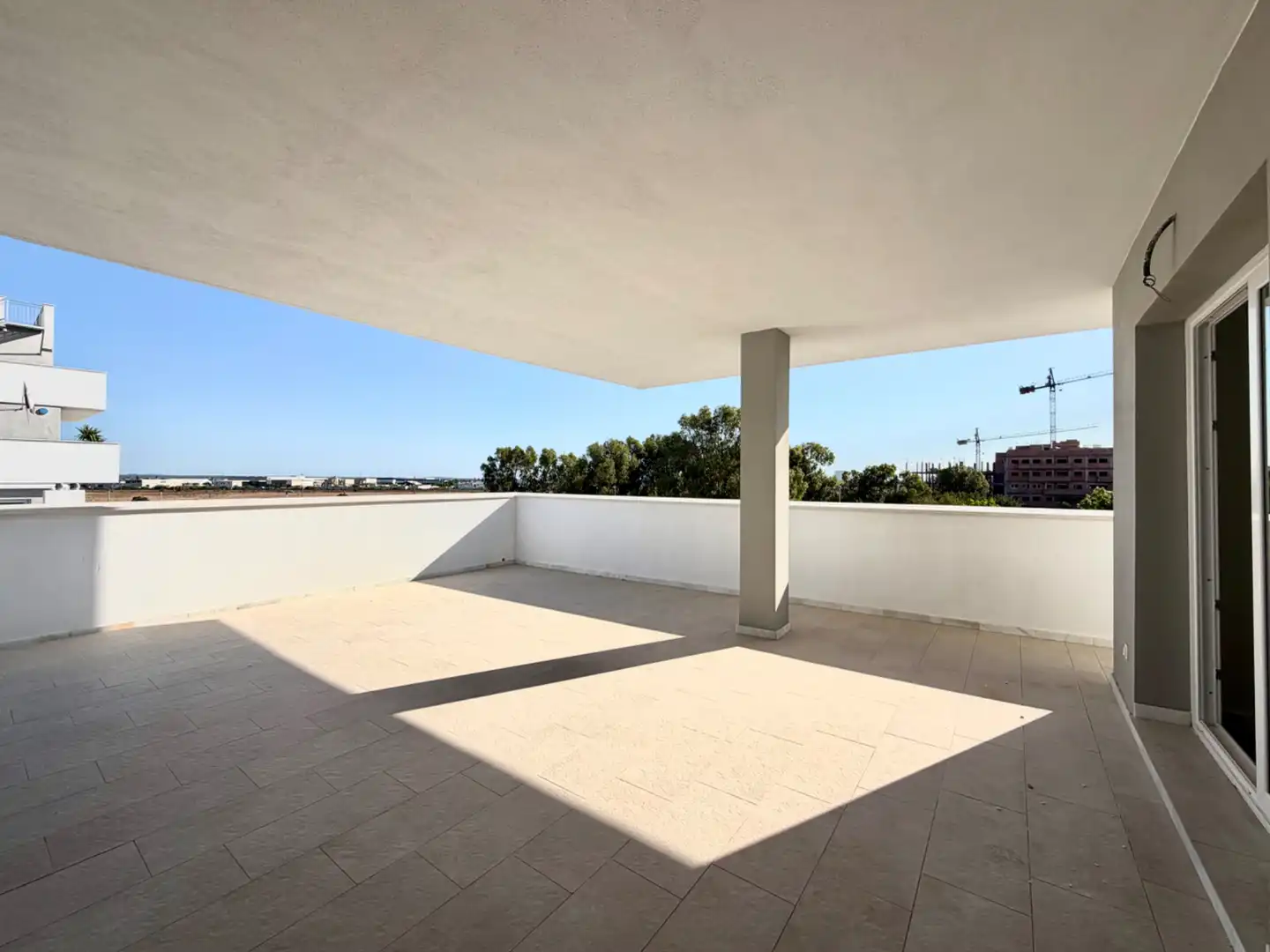 Flat with pool for sale in El Juncal - Vallealto, imagen 4