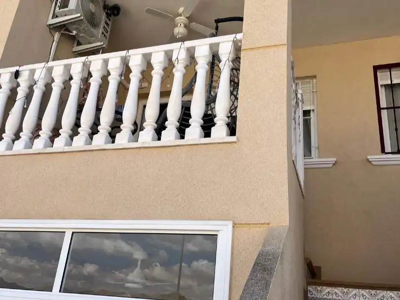 Mini appartamento con piscina in vendita a Calle Los Espinos 80