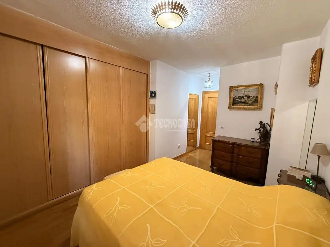 Piso con ascensor en venta en Parque Oeste - Fuente Cisneros, imagen 28