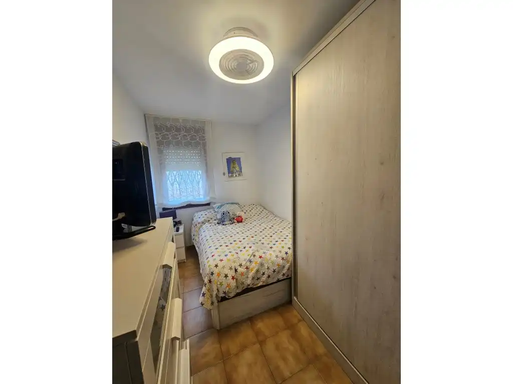Dormitori de Casa o xalet en venda en Cunit amb Aire condicionat i Jardí privat