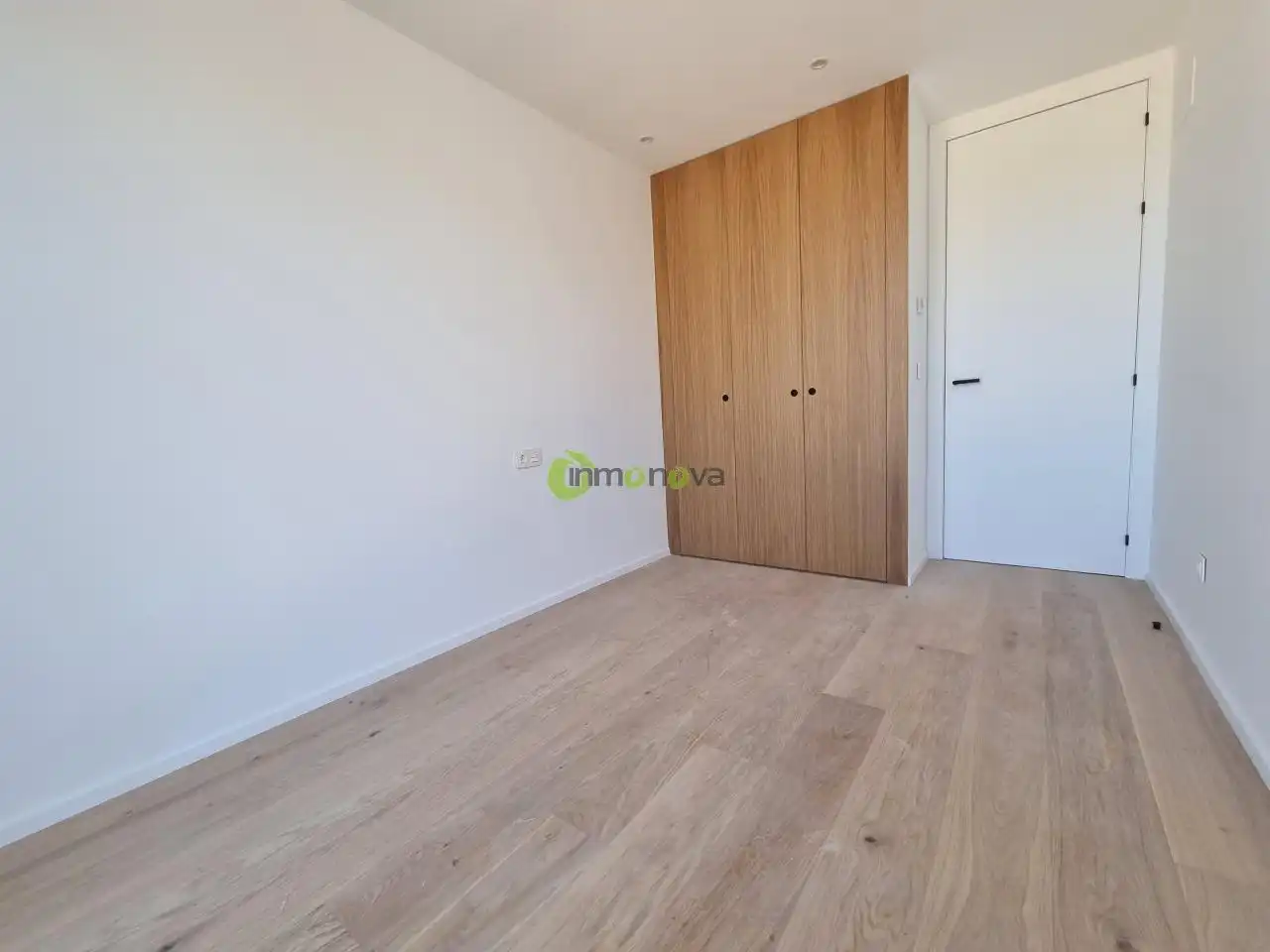 Habitación de Casa adosada en venta en Nigrán con Calefacción, Jardín privado y Terraza
