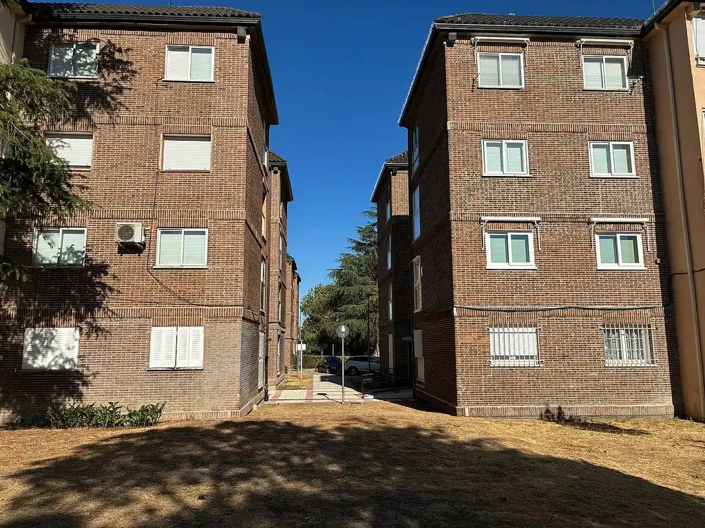 Exterior view of Ground floor for sale in Guadarrama  with Heating, Terrace and Community pool