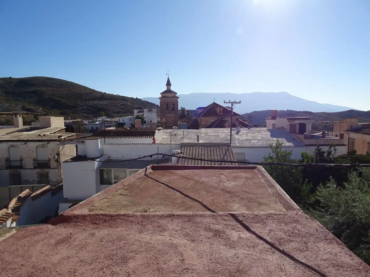Vista exterior de Casa adosada en venta en Turón con Jardín privado, Terraza y Amueblado