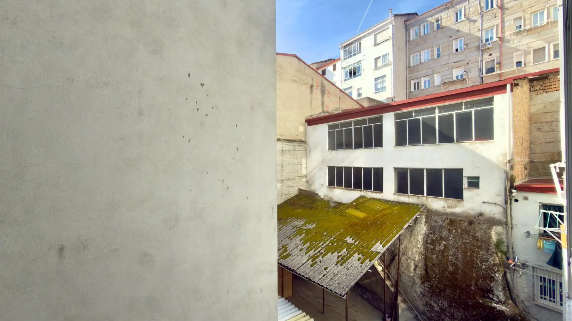Exterior view of Flat for rent in Universidad