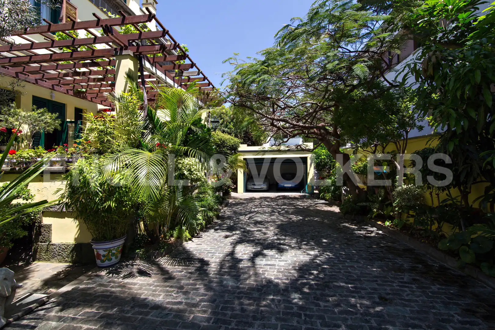 Vista exterior de Casa o chalet en venta en Las Palmas de Gran Canaria con Calefacción, Jardín privado y Terraza