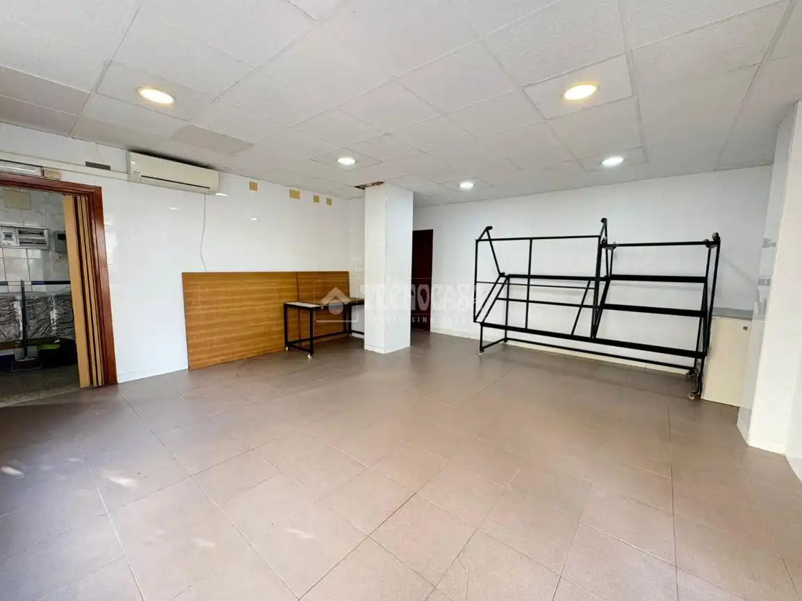Local comercial en venda a Andújar, imagen 2