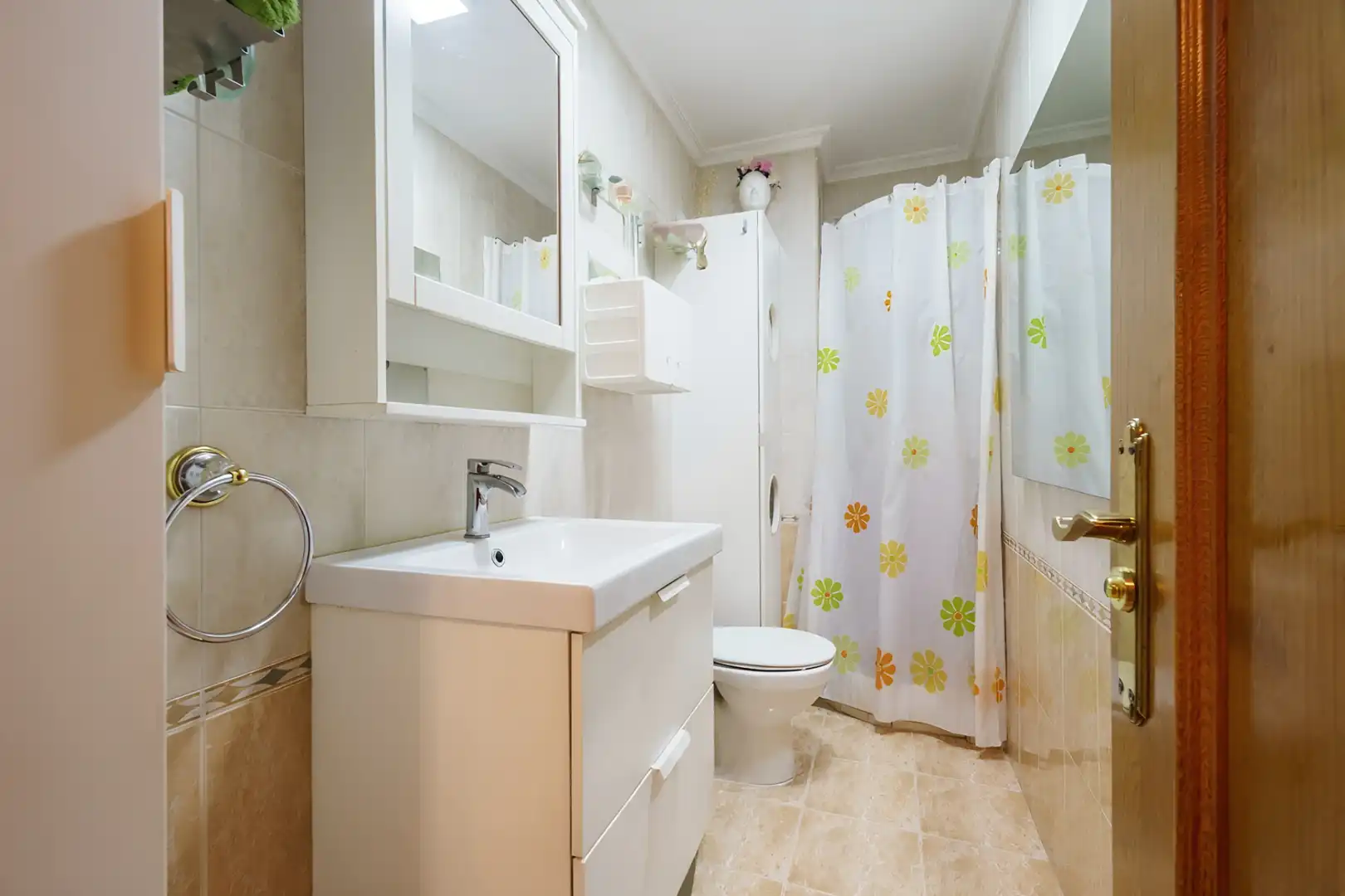 Baño de Casa o chalet en venta en Arroyo de la Encomienda con Aire acondicionado, Calefacción y Jardín privado
