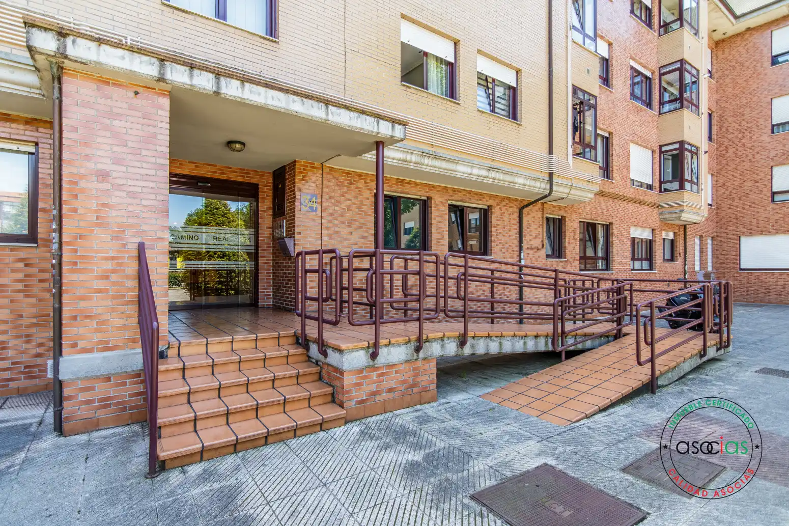 Exterior view of Flat for sale in Oviedo   with Heating and Storage room