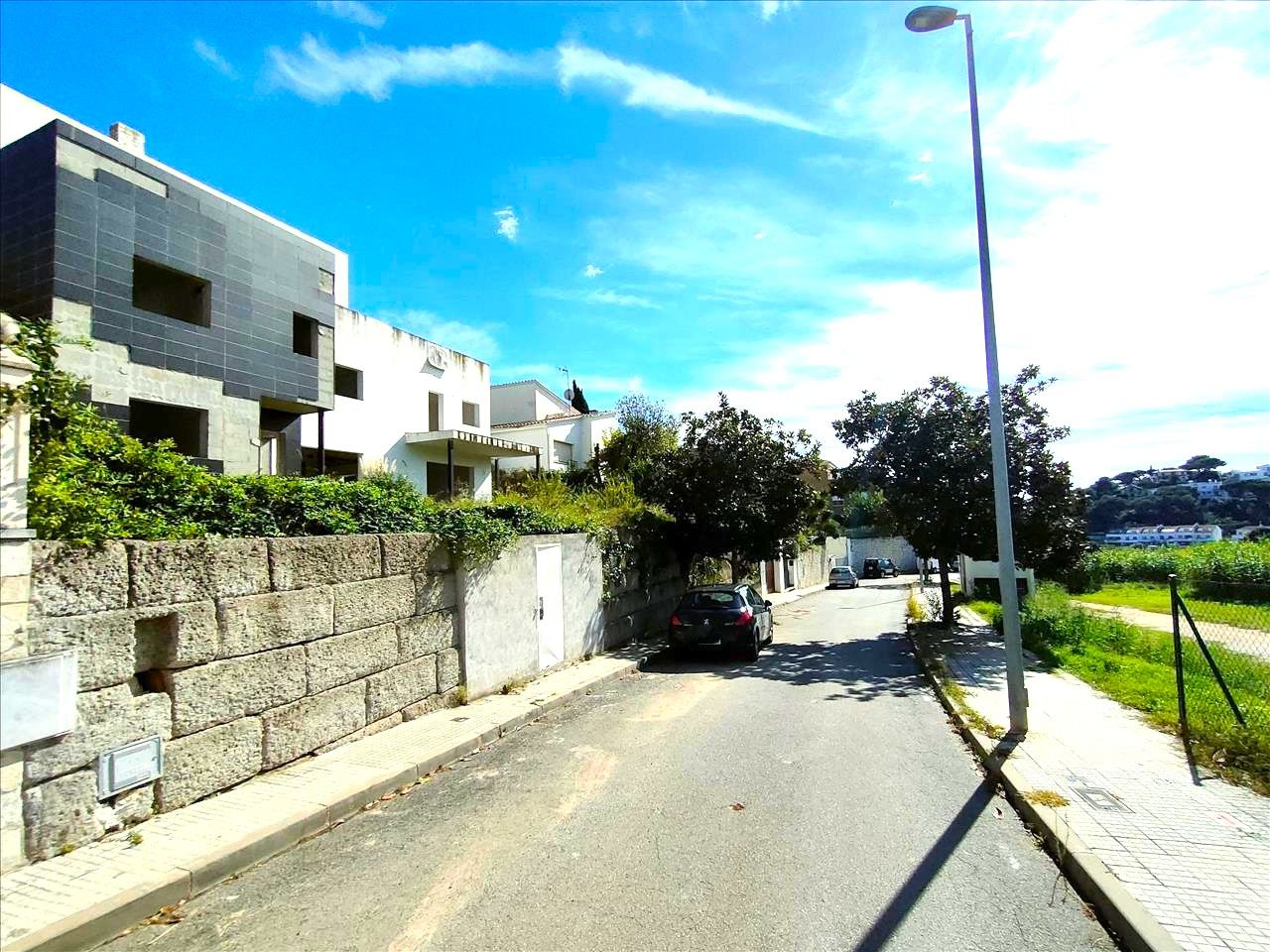 Vista exterior de Casa o xalet en venda en Arenys de Mar amb Jardí privat