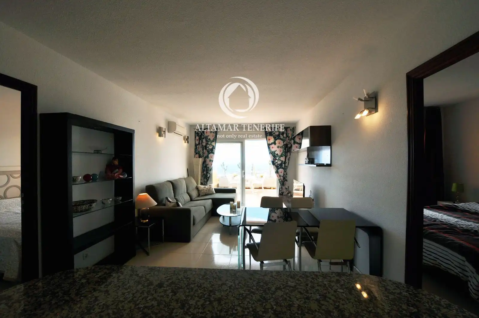 Sala d'estar de Apartament de lloguer en Adeje amb Terrassa, Traster i Piscina