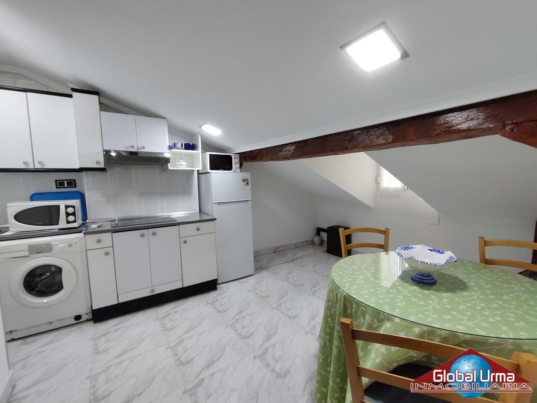 Attic for sale in Arana Kalea, Centro