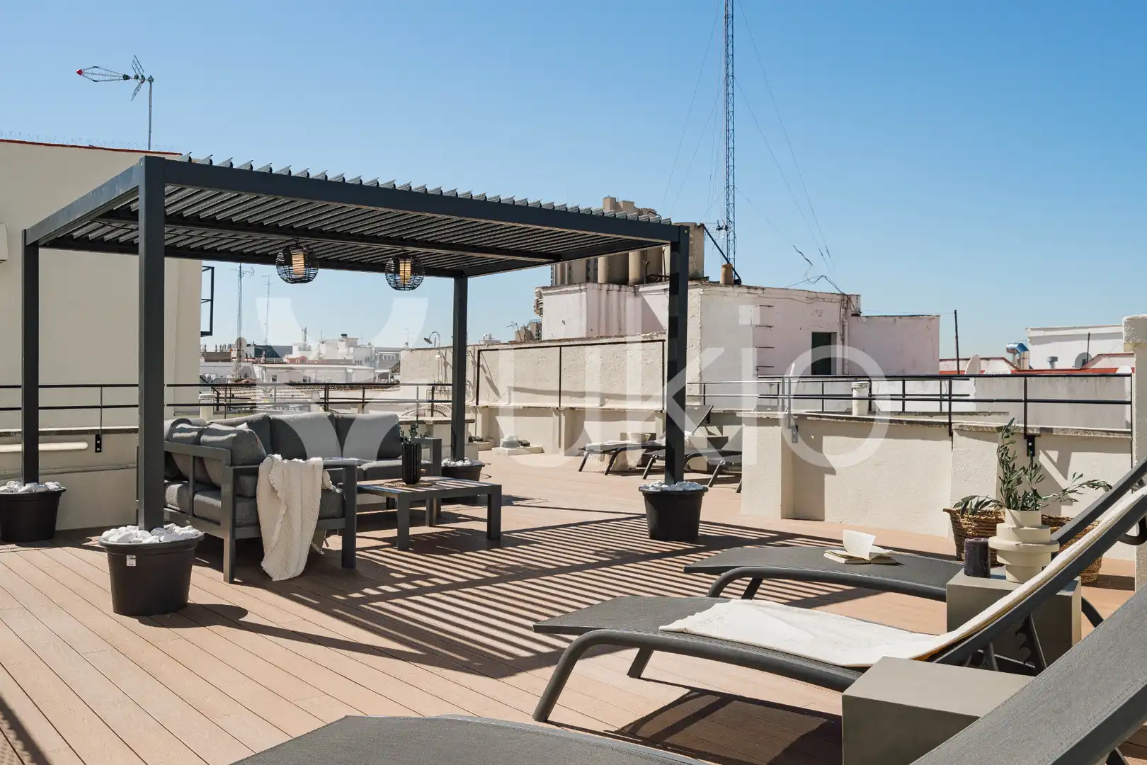 Terrasse von Wohnungen zur Miete in Madrid mit Klimaanlage, Heizung und Möbliert
