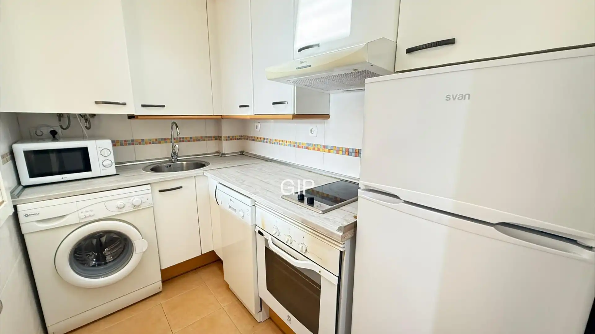 Apartments for rent in Calle de Campezo, 14, Rejas