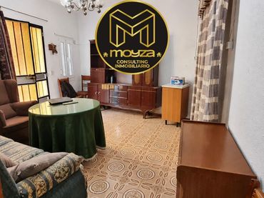 Casa amb balcó en venda a Fuensanta de Martos