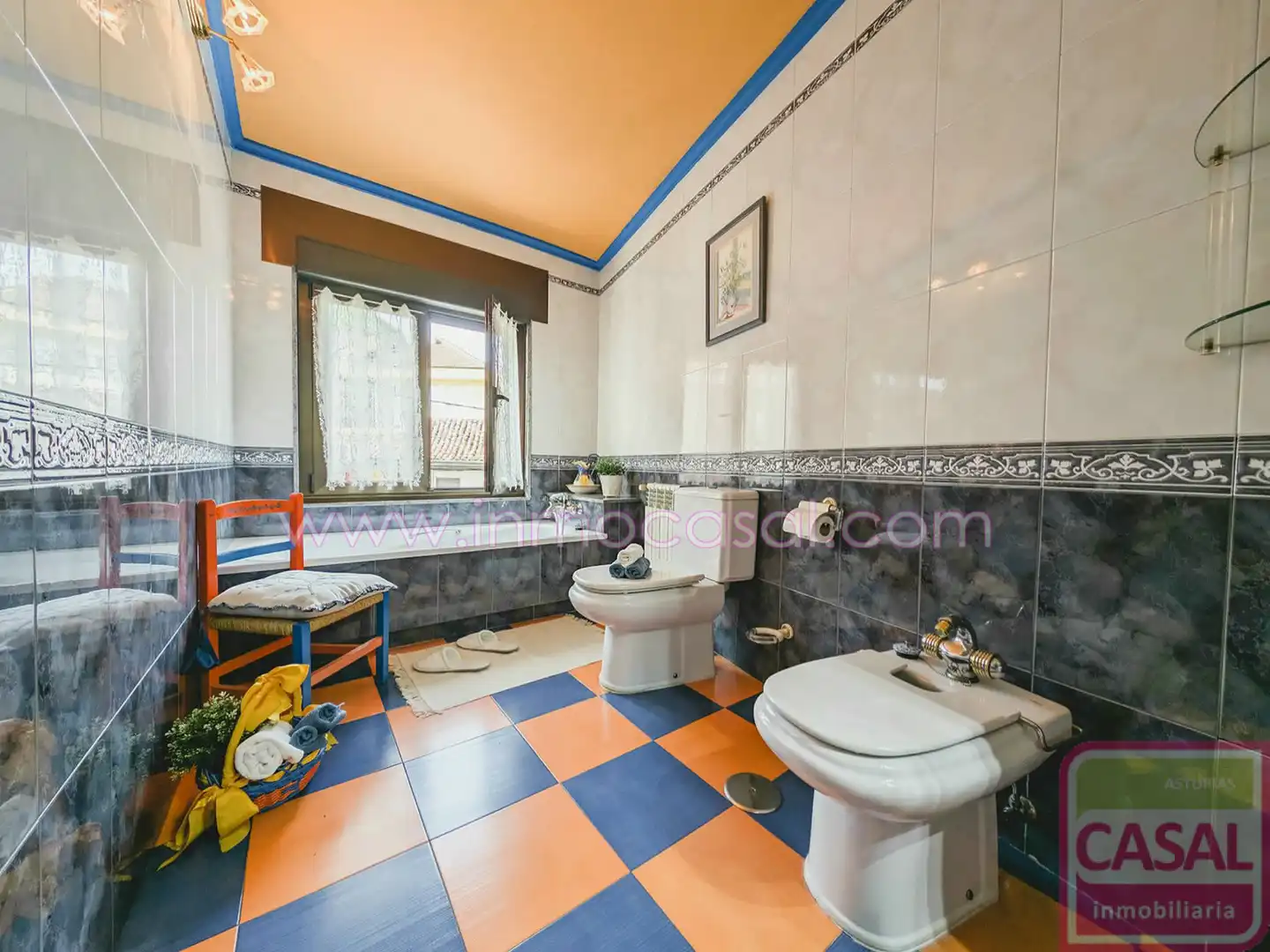 Badezimmer von Wohnung zum Verkauf in Mieres (Asturias) mit Heizung, Terrasse und Abstellraum