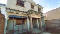 Vista exterior de Casa adosada en venda en Fuengirola