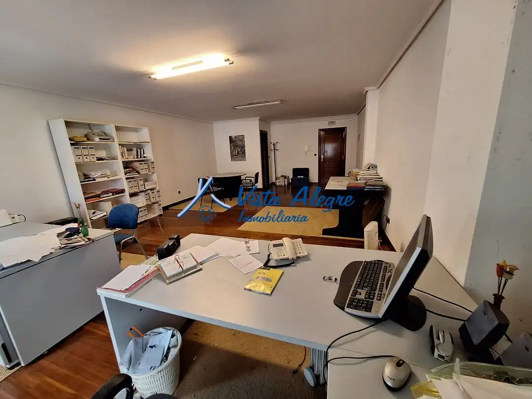 Oficina en venda en Haro