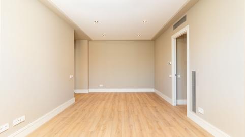 Foto 3 de Piso de alquiler en  Calle Espronceda, 254, Sant Martí de Provençals,  Barcelona Capital