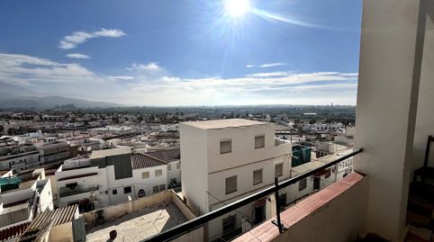 Magnifica casa en el casco antiguo de Salobreña. La casa se compone de dos plantas. La planta baja, destinada a sótano, dispone de, immagine 4