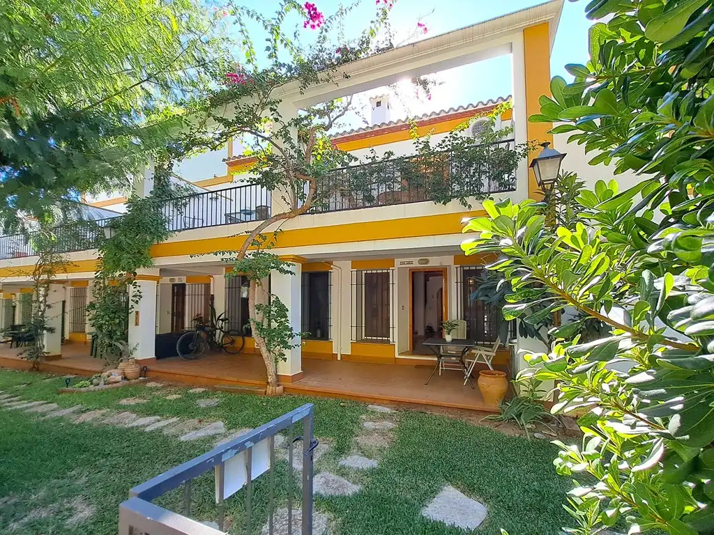 Maison mitoyenne avec piscine à vendre à CV-735, imagen 2