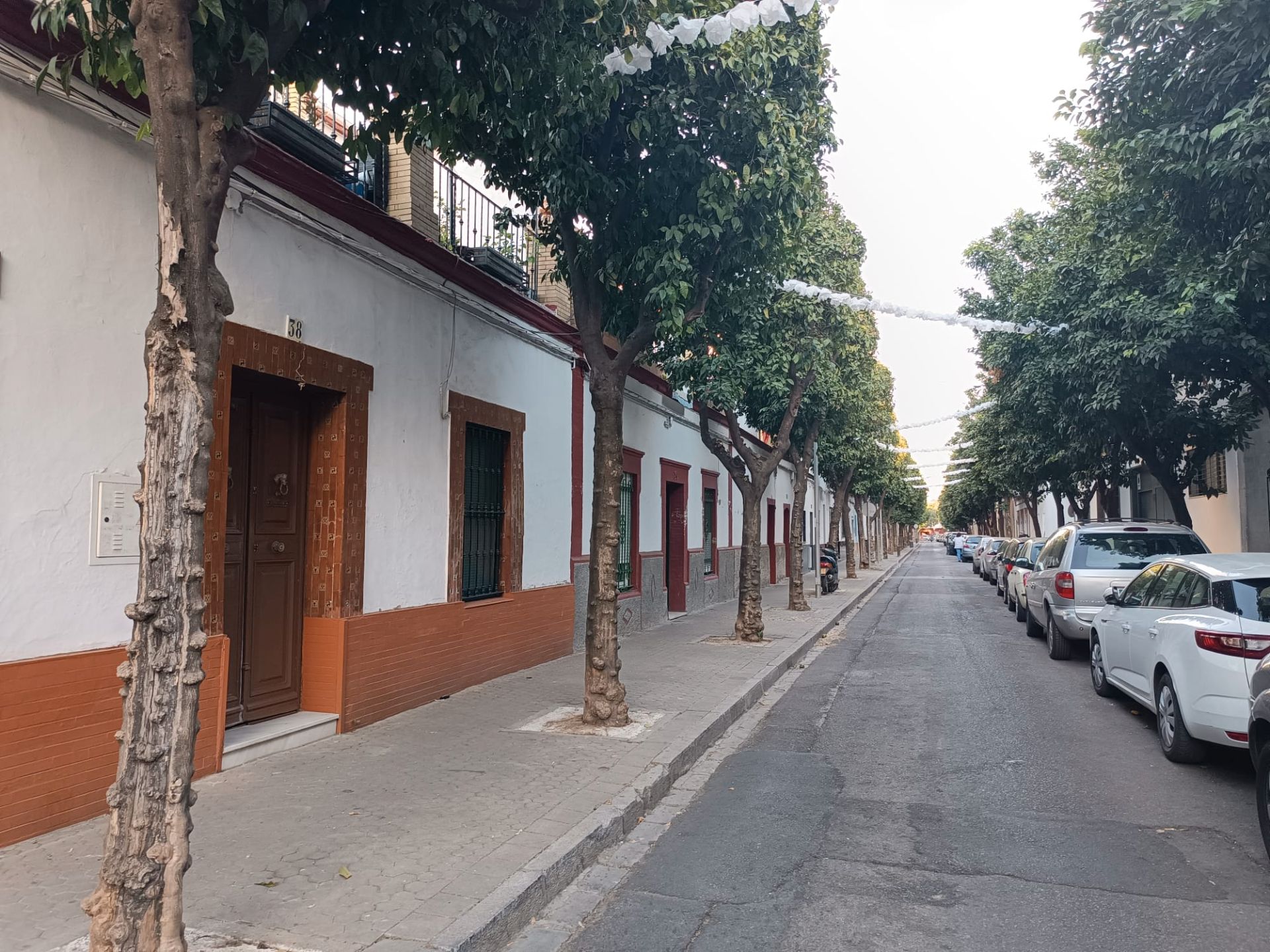 Exterior view of Single-family semi-detached for sale in  Sevilla Capital