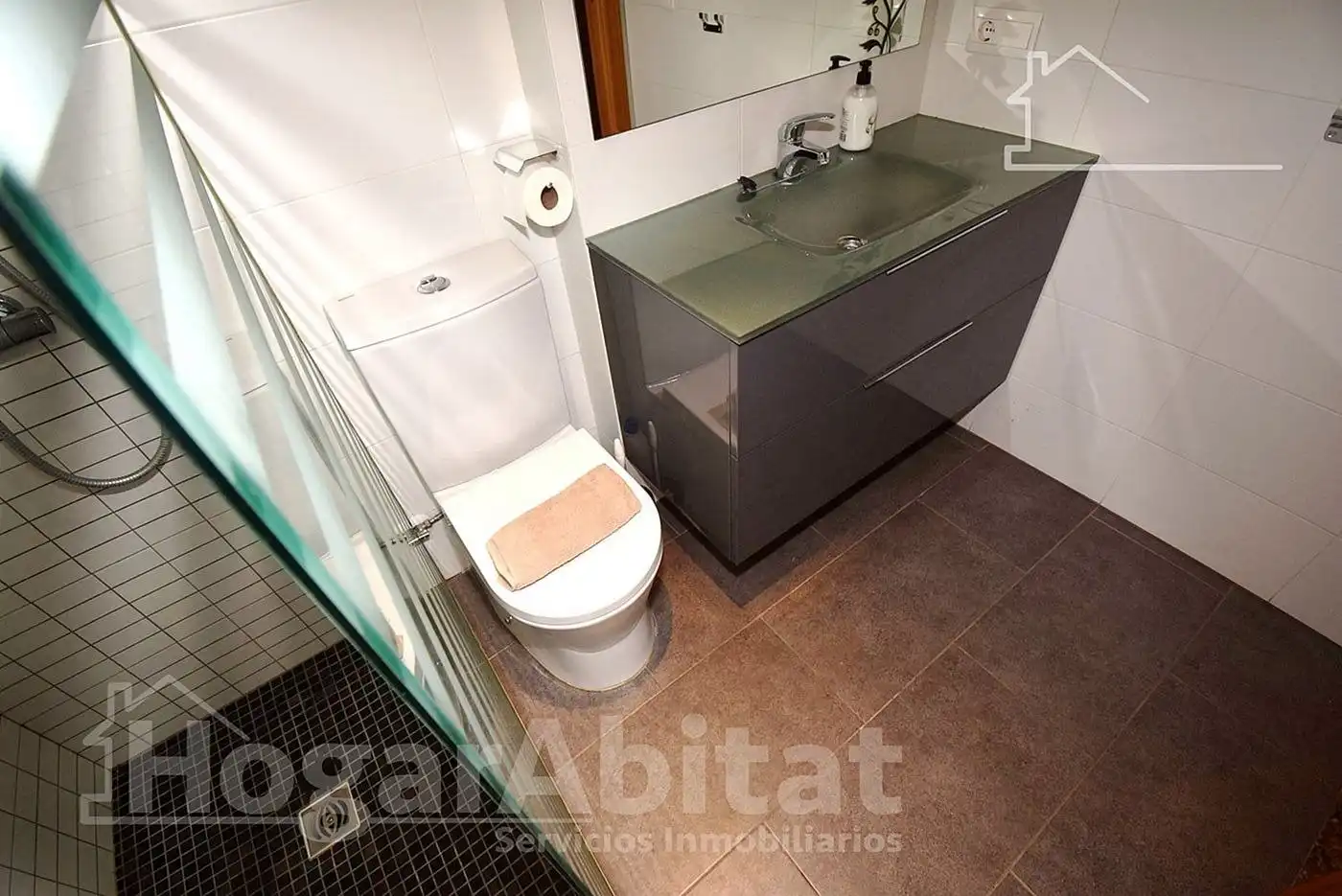 Bathroom of Flat for sale in Onda  with Air Conditioner, Terrace and Storage room