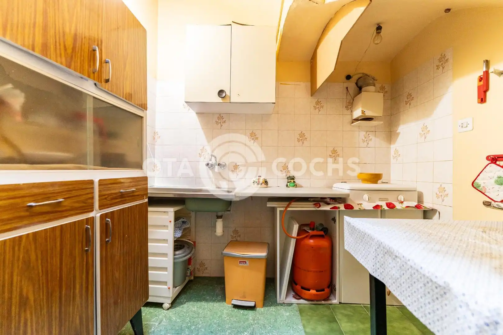 Cocina de Casa adosada en venta en Cabacés