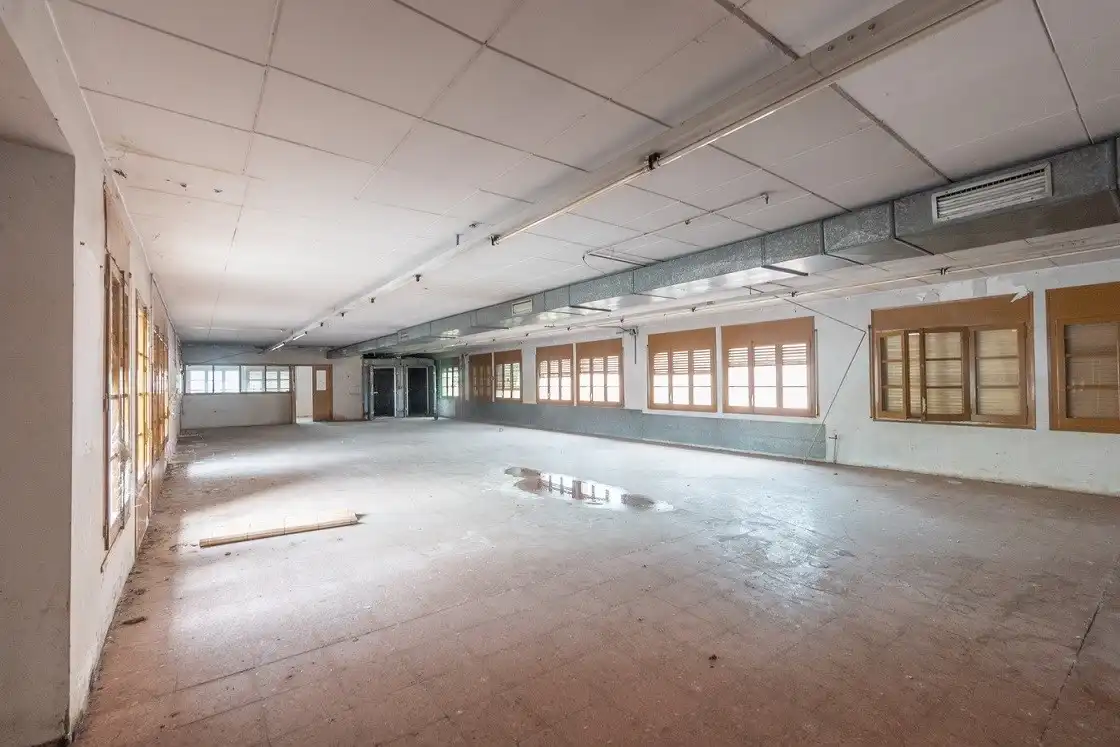 Nau industrial en venda a Olot, imagen 31