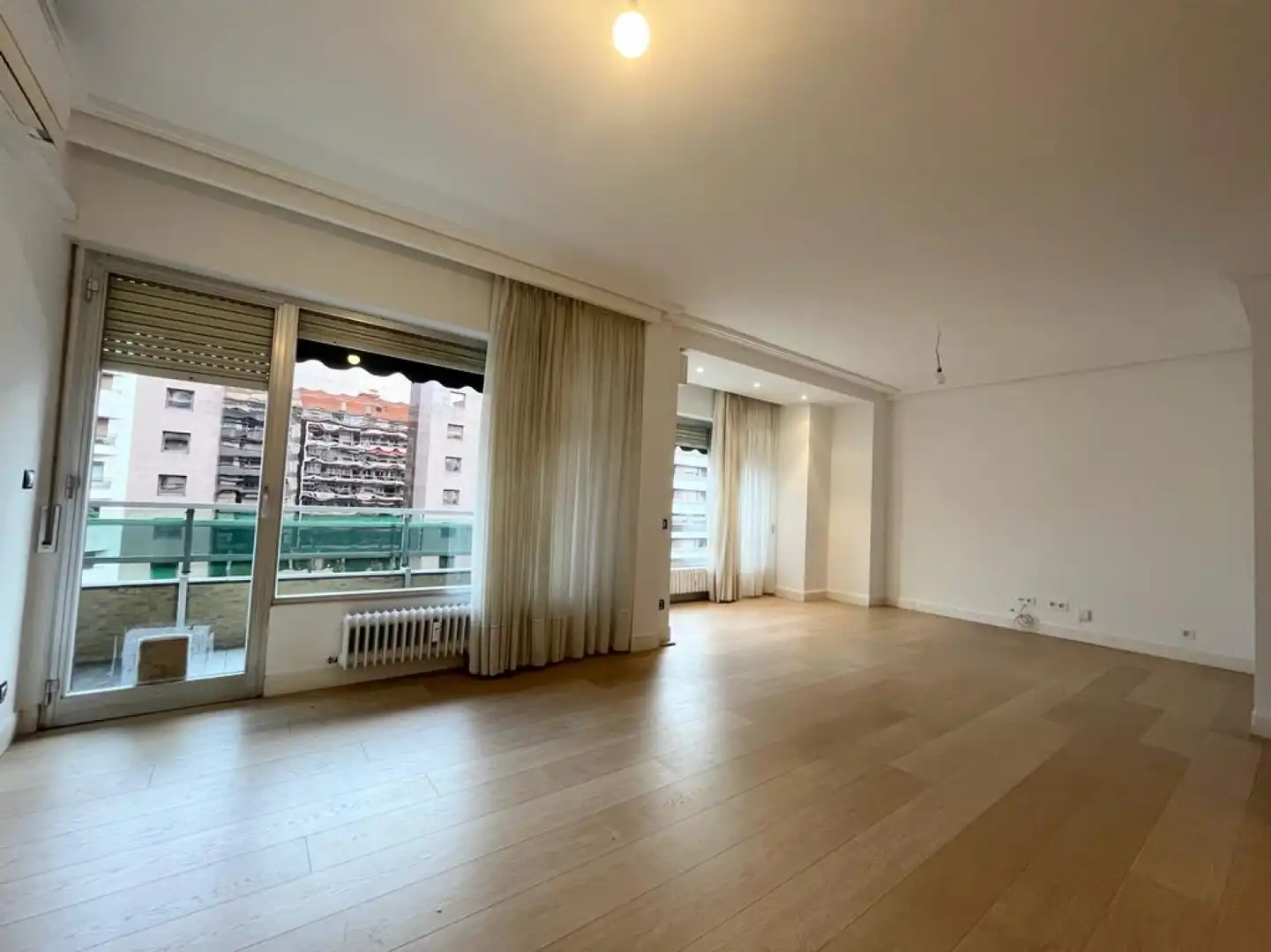 Sala de estar de Piso de alquiler en  Logroño con Aire acondicionado, Calefacción y Terraza