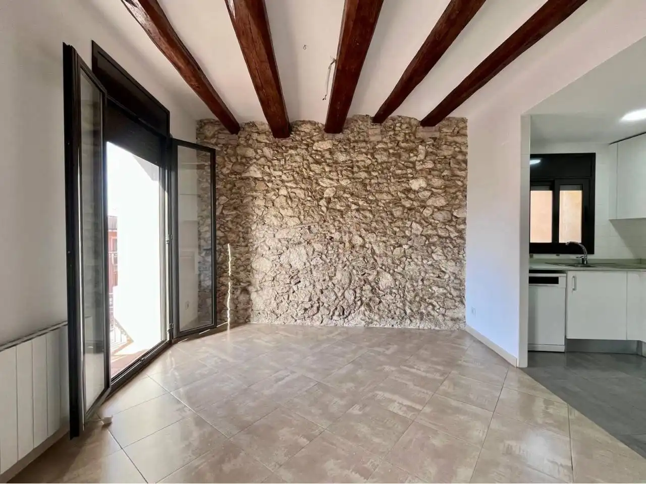 Flat with terrace to rent in Calle Raval, imagen 2