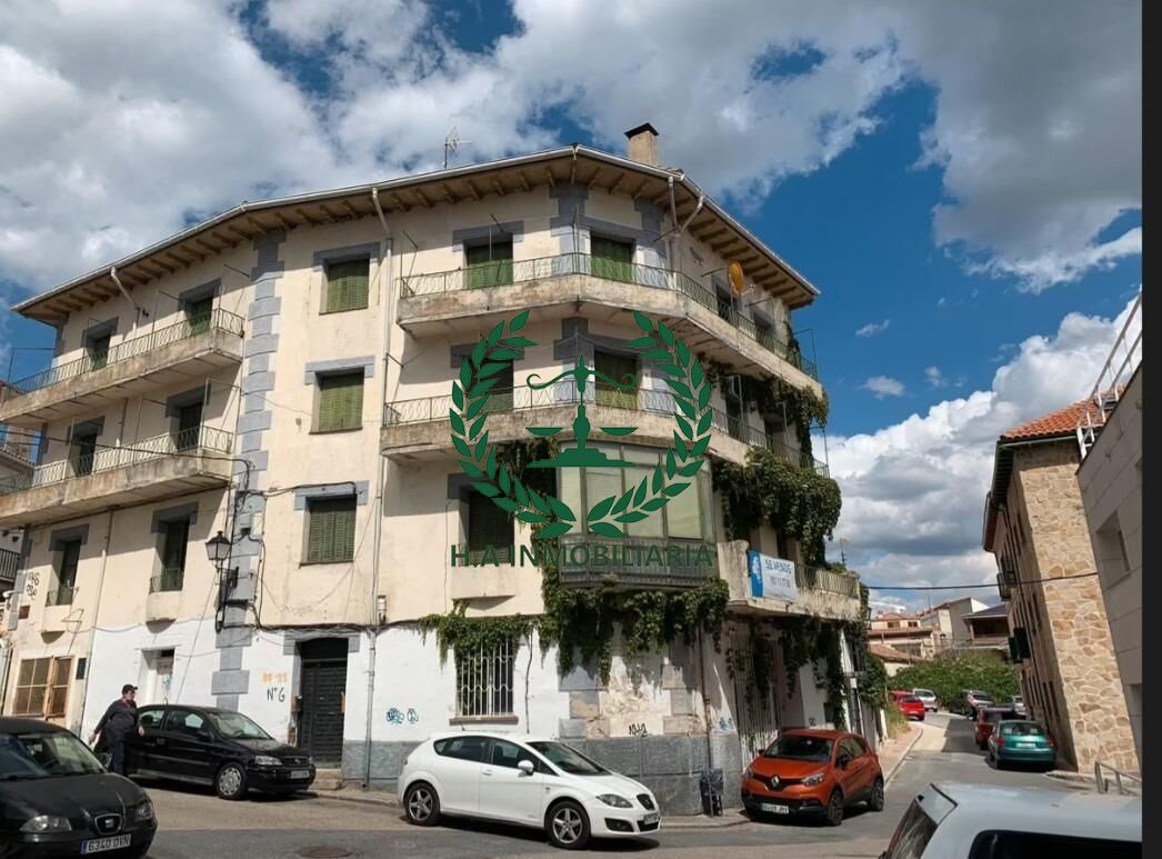 Exterior view of Country house for sale in Miraflores de la Sierra  with Private garden
