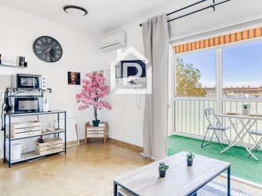 Appartamento con piscina in vendita a Flamicell