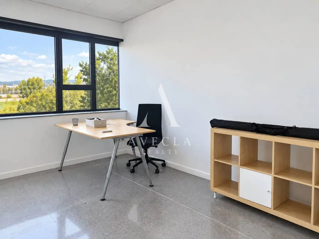 Nave industrial con ascensore in affitto a Calle Pintor Isidre Nonell 120, imagen 12