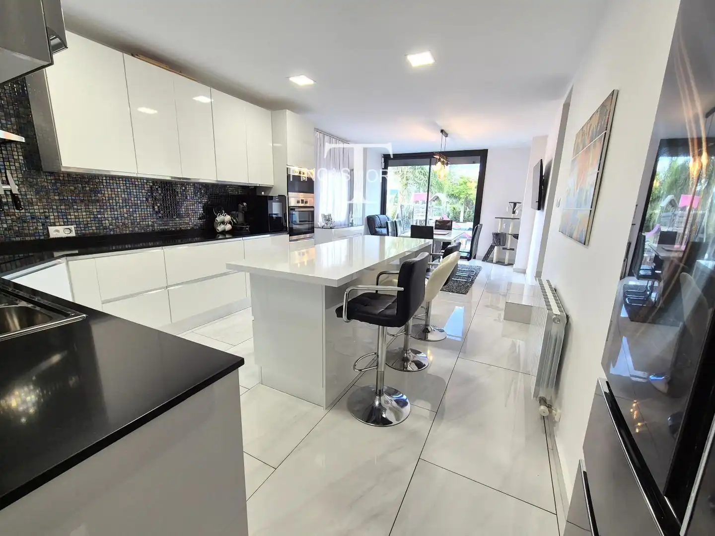 Cocina de Casa o chalet en venta en El Vendrell con Aire acondicionado, Jardín privado y Parquet