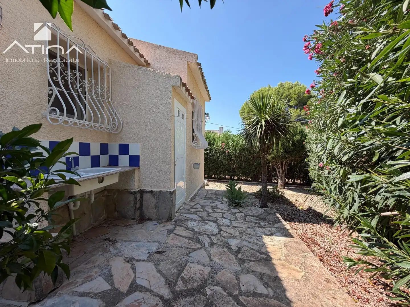 Jardí de Casa o xalet en venda en Gata de Gorgos amb Aire condicionat, Calefacció i Jardí privat