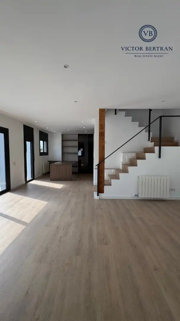 Detached homes for sale in El Masnou  with Heating, Private garden and Parquet flooring
