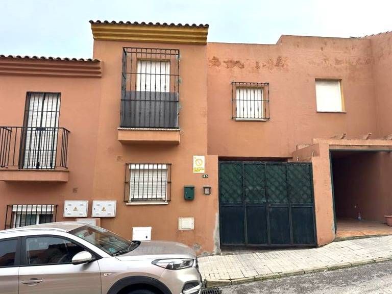 Exterior view of Single-family semi-detached for sale in Algeciras