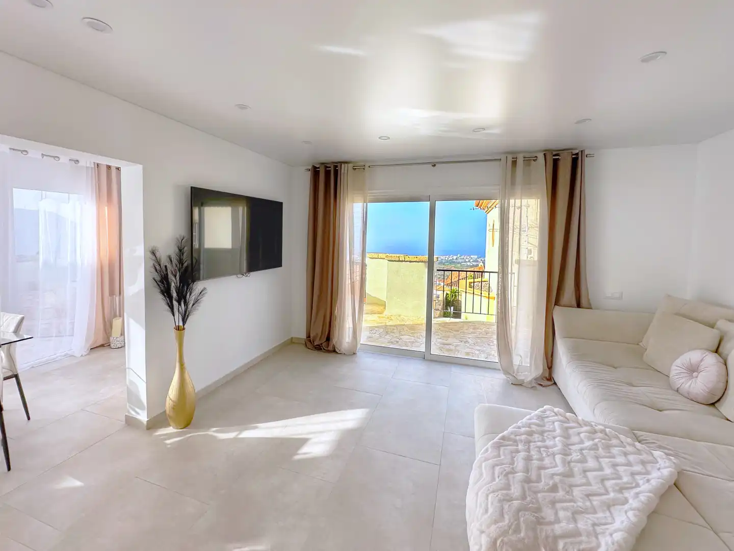 Detached house with terrace for sale in Calle Caramillo 8, imagen 7
