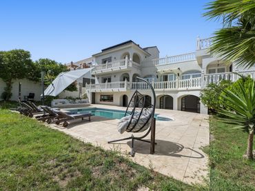 Casa amb piscina en venda a El Faro de Calaburra - Chaparral