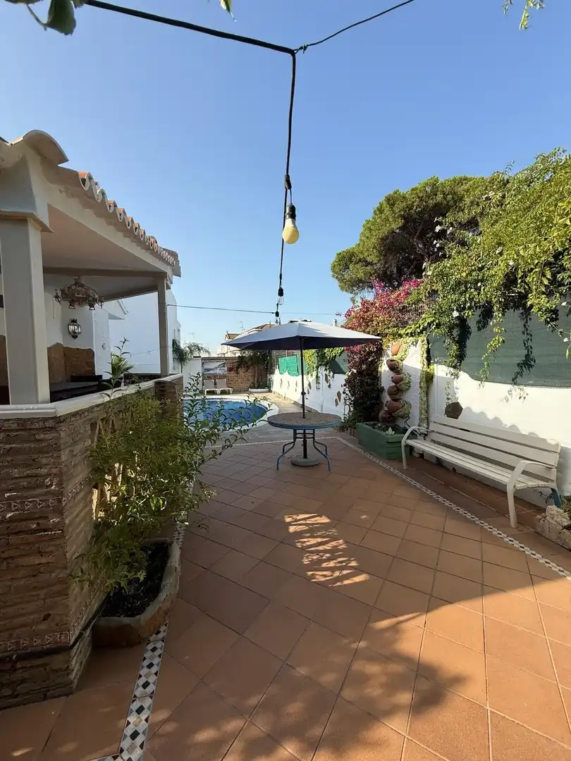 Jardín de Casa o chalet de alquiler en Punta Umbría con Aire acondicionado, Jardín privado y Terraza