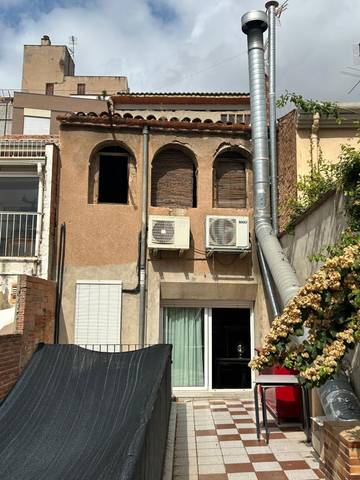 Casa-chalet en Venta en Barri del Centre