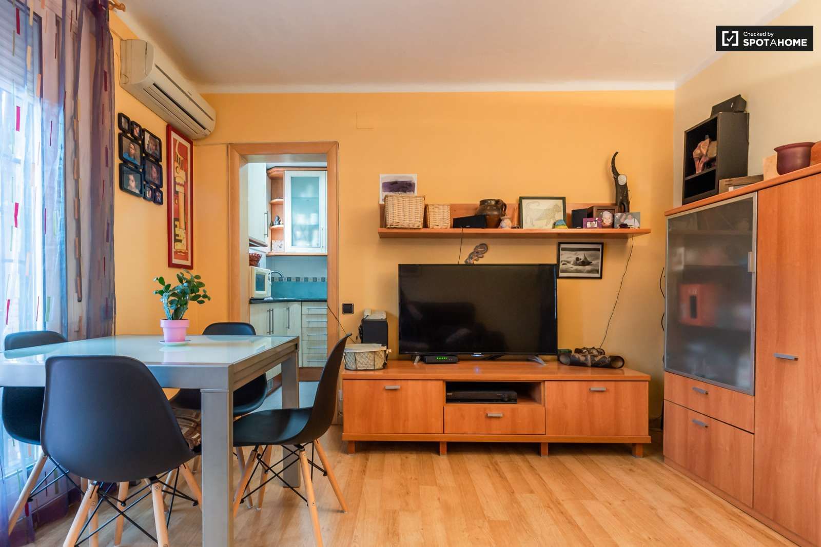 Apartament per a compartir a Pubilla Cases
