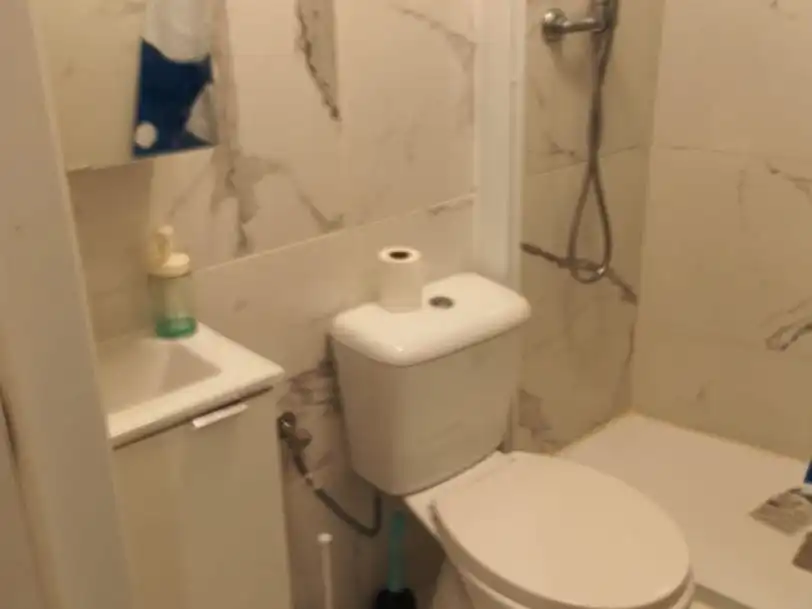 Studio with lift to rent in d arago 160, imagen 15