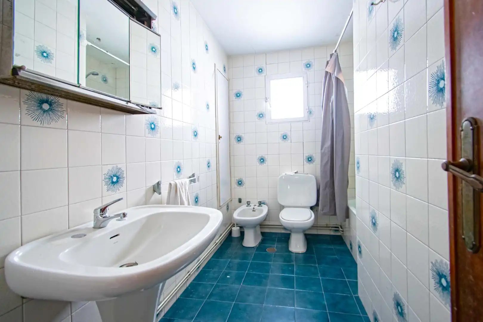 Bany de Casa o xalet en venda en Sevilla amb Jardí privat i Terrassa